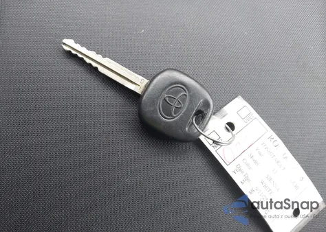 2011 Toyota Sienna Xle from USA, damaged, VIN 5TDDK3DC3BS020227